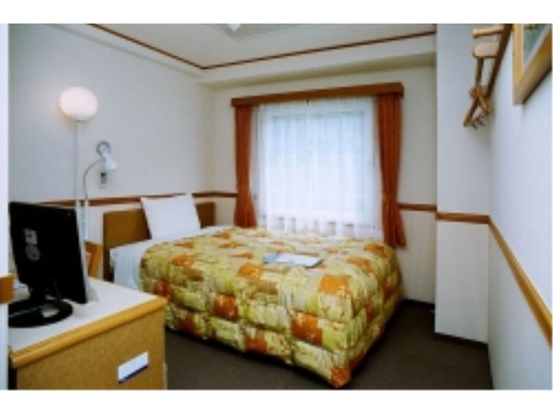 Toyoko Inn Yokohama Tsurumi Eki Higashi Guchi Kültér fotó